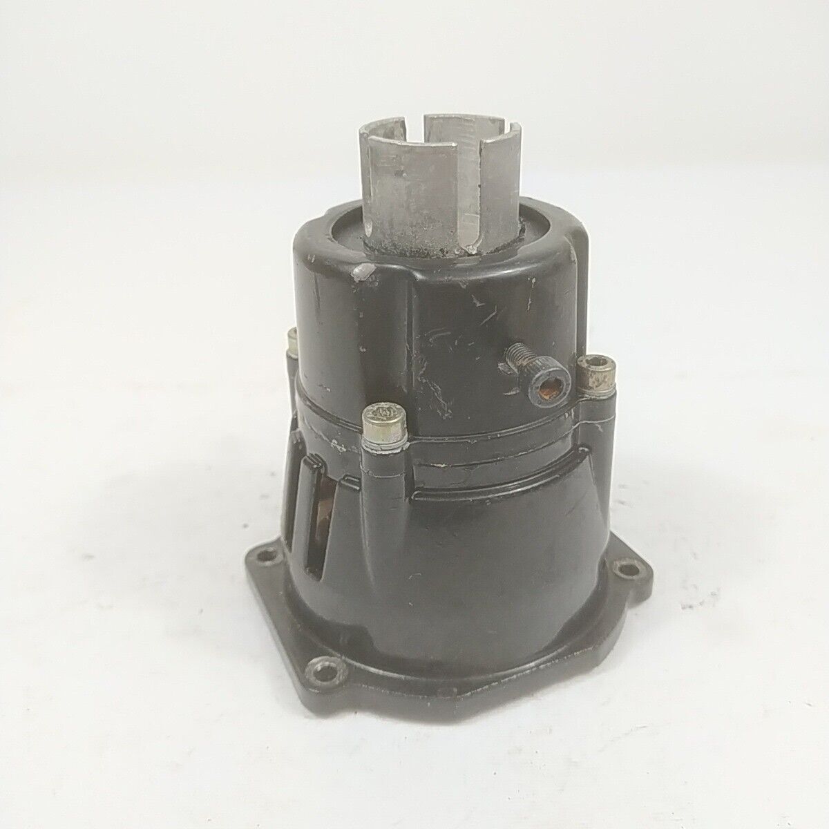 Ricambio per decespugliatore KING 40 CS SUPPORTO E CAMPANA FRIZIONE usato