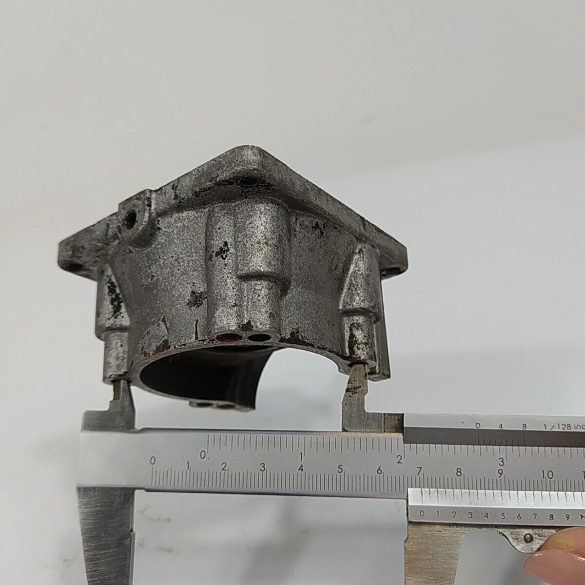 CARTER BASAMENTO CILINDRO EMAK decespugliatore EFCO OLEOMAC 8300  ricambi usati
