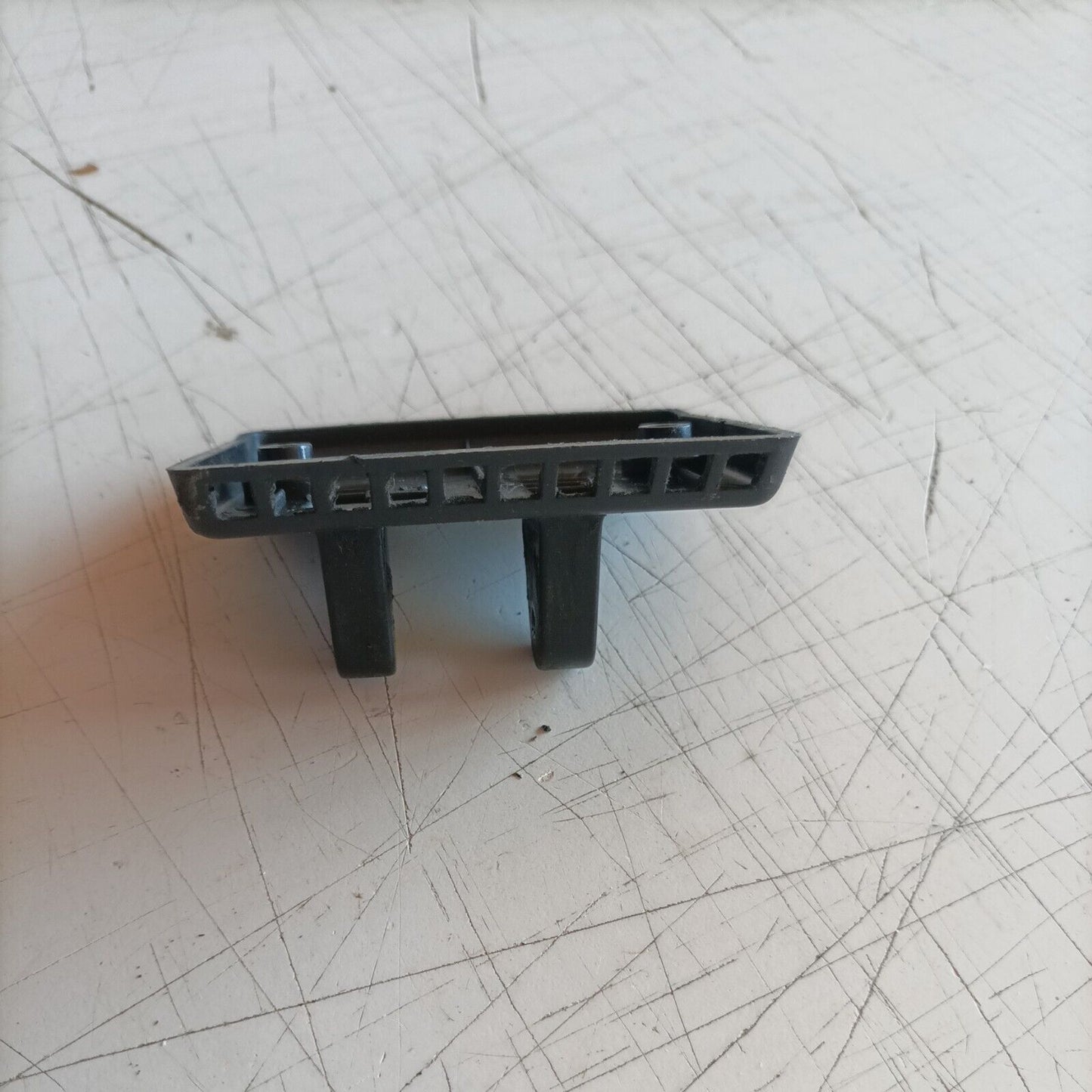 supporto MANIGLIA PER MOTOSEGA EMAK OLEO MAC 935 DF EFCO 134 135 ricambi usati