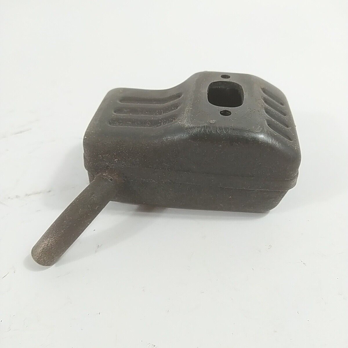 Ricambio DECESPUGLIATORE ALPINA STAR 41 MARMITTA TERMINALE DI SCARICO usato