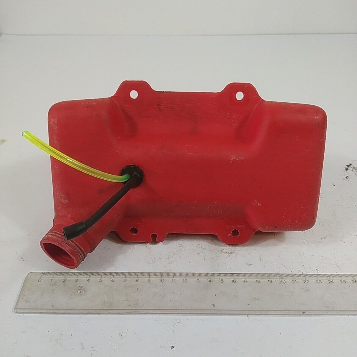 Ricambio SERBATOIO CARBURANTE benzina usato per decespugliatore Emak Efco 8425