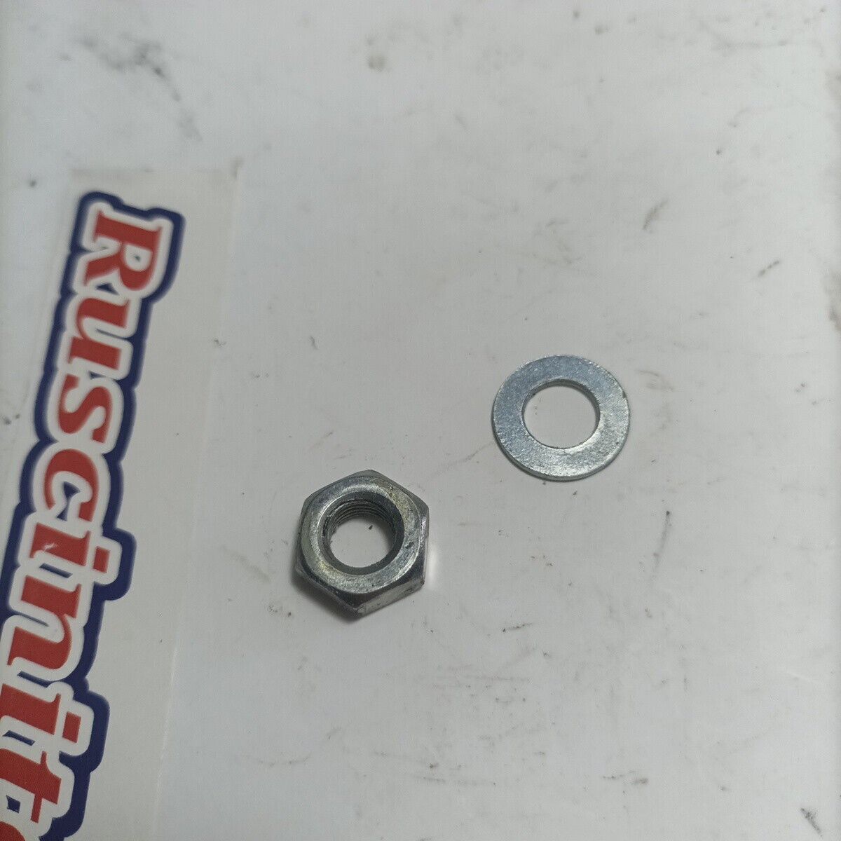 Ricambio DADO VOLANO ALBERO MOTOR Usato per decespugliatore SANDRIGARDEN GBL 26 