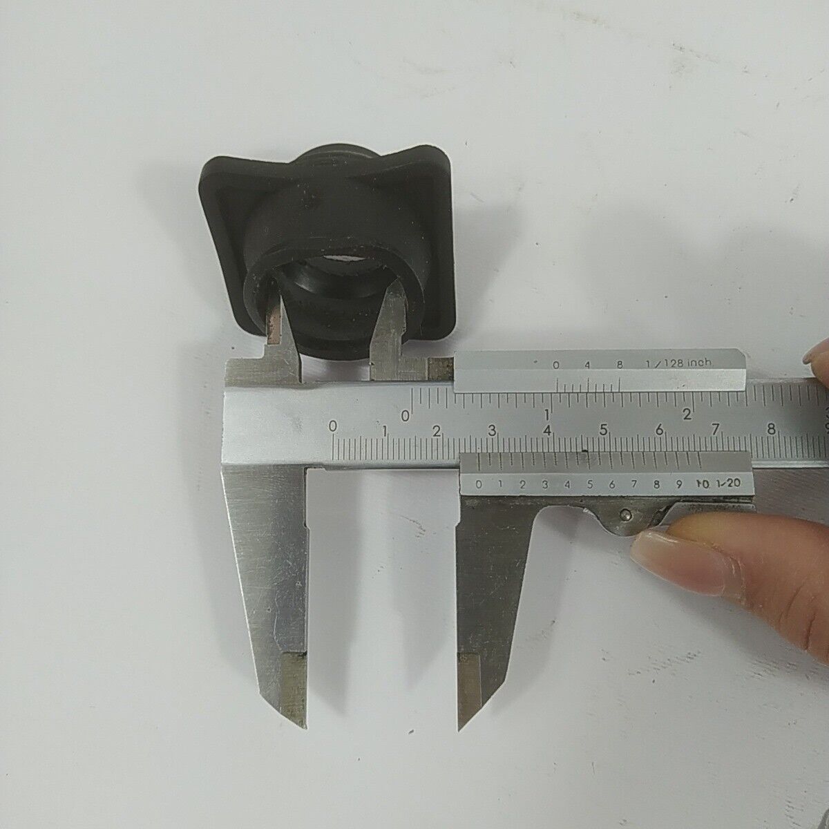 Ricambio per motosega ALPINA 500 gommini carburatore supporti vibrazione usato