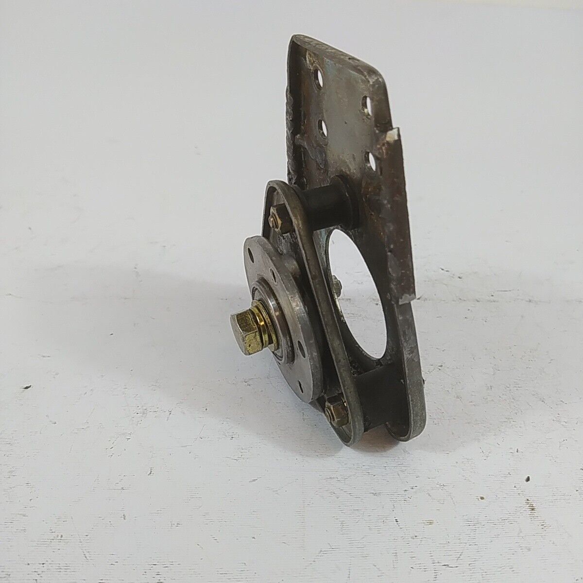 Ricambio DECESPUGLIATORE kawasaki kt 17 staffa SUPPORTO MOTORE A ZAINO usato