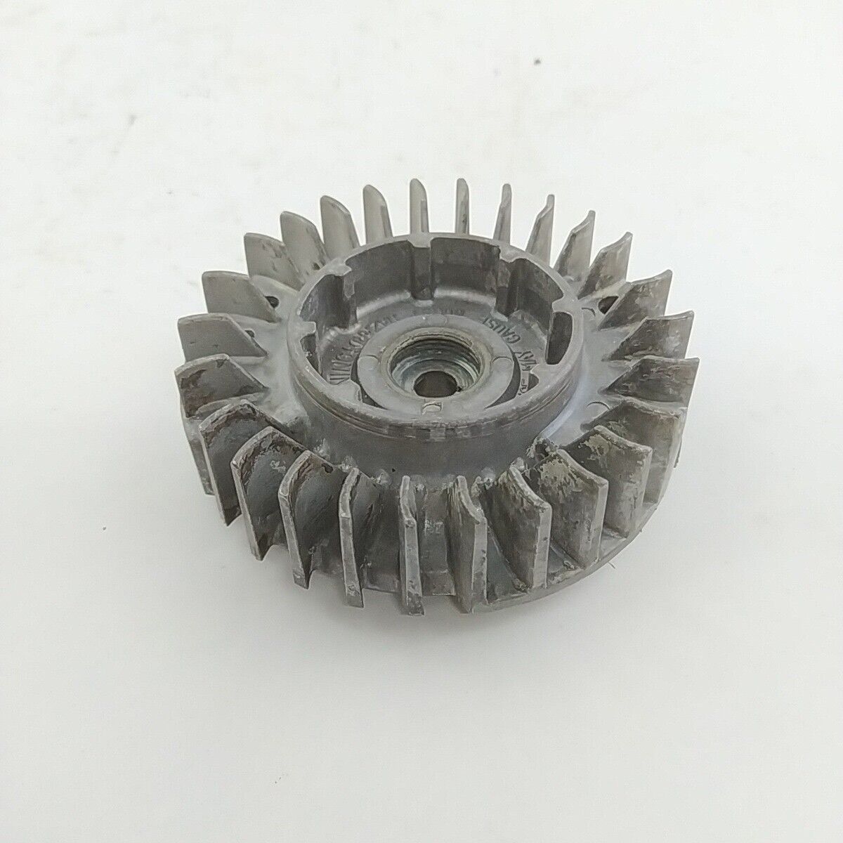 ricambio VOLANO MAGNETICO di Avviamento usato per motosega STIHL 038 AV Super