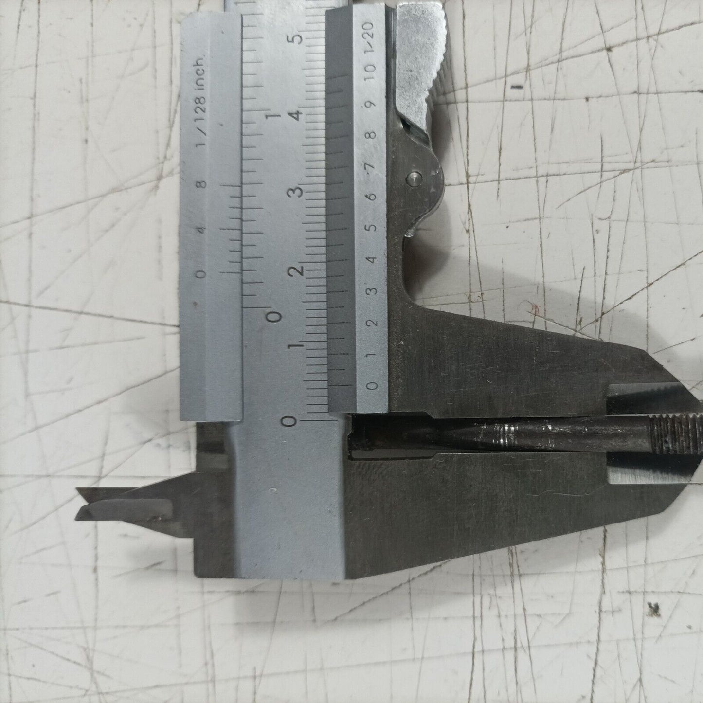 DECESPUGLIATORE ALPINA BC 35 S PRIGIONIERI  SILENZIATORE MARMITTA Ricambio usato