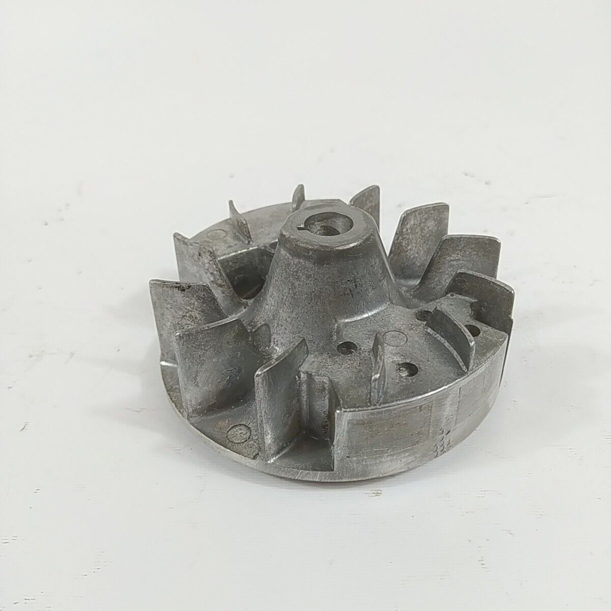 Ricambio usato VOLANO DI AVVIAMENTO decespugliatore Mcculloch ELITE 4200