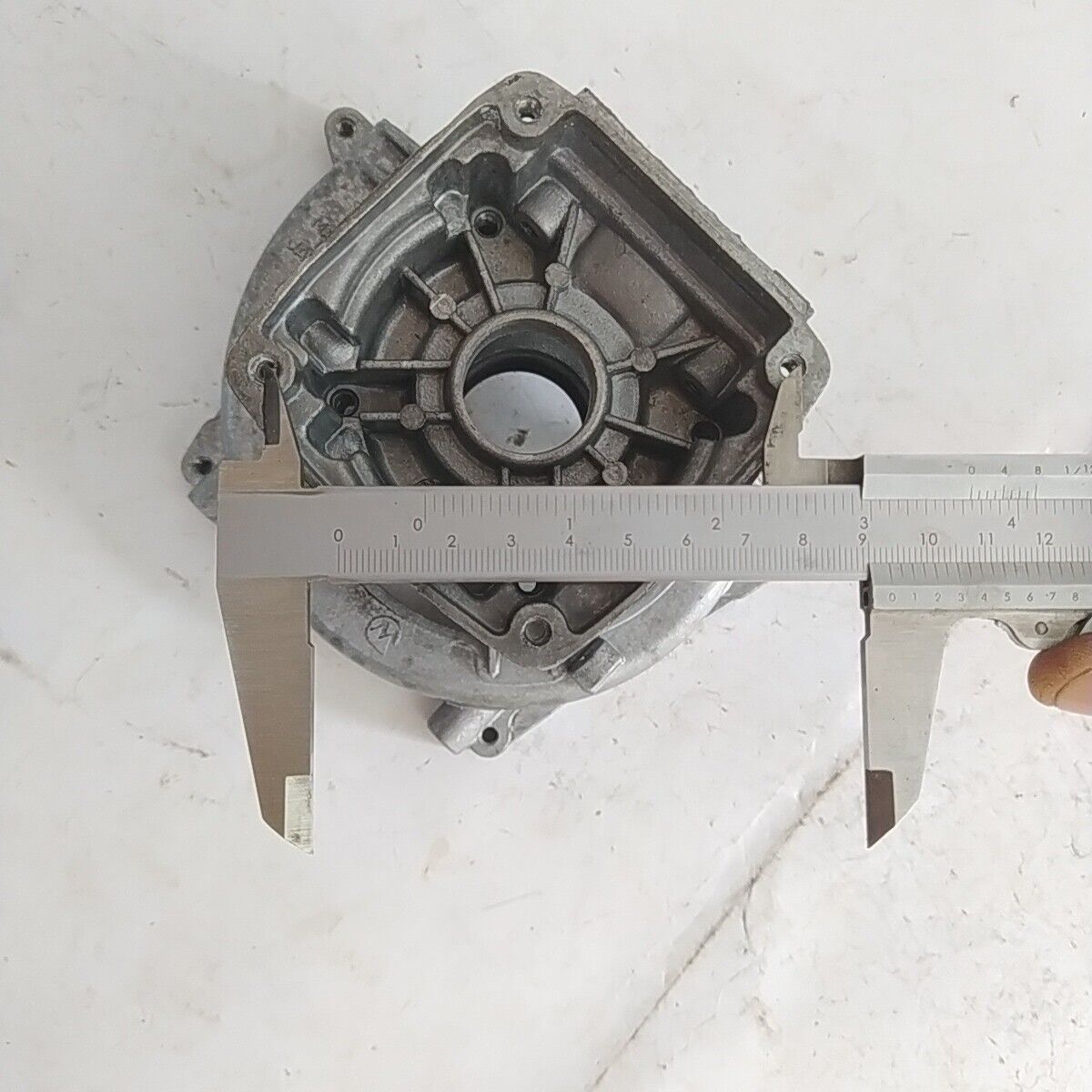 Ricambio CARTER BASAMENTO cilindro usato per decespugliatore MARUYAMA 420 42