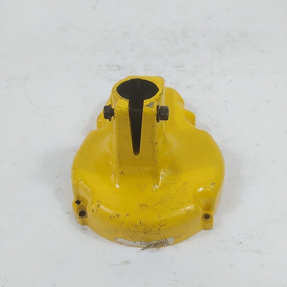 Ricambio SUPPORTO CAMPANA FRIZIONE usato DECESPUGLIATORE mcculloch SUPER MAC 26