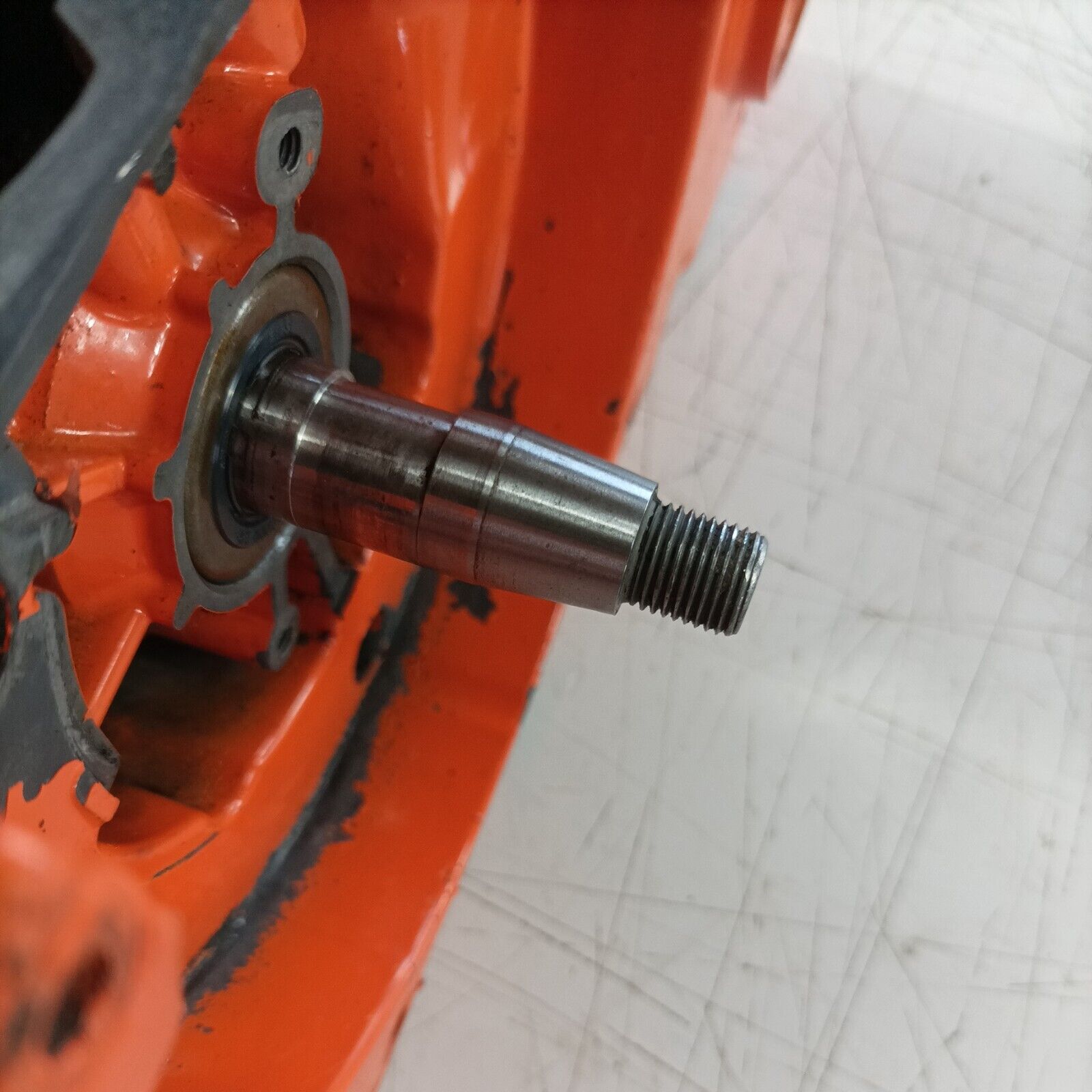 MOTOSEGA OLEOMAC OM 251 KIT CARTER serbatoio BASAMENTO E ALBERO MOTORE usato