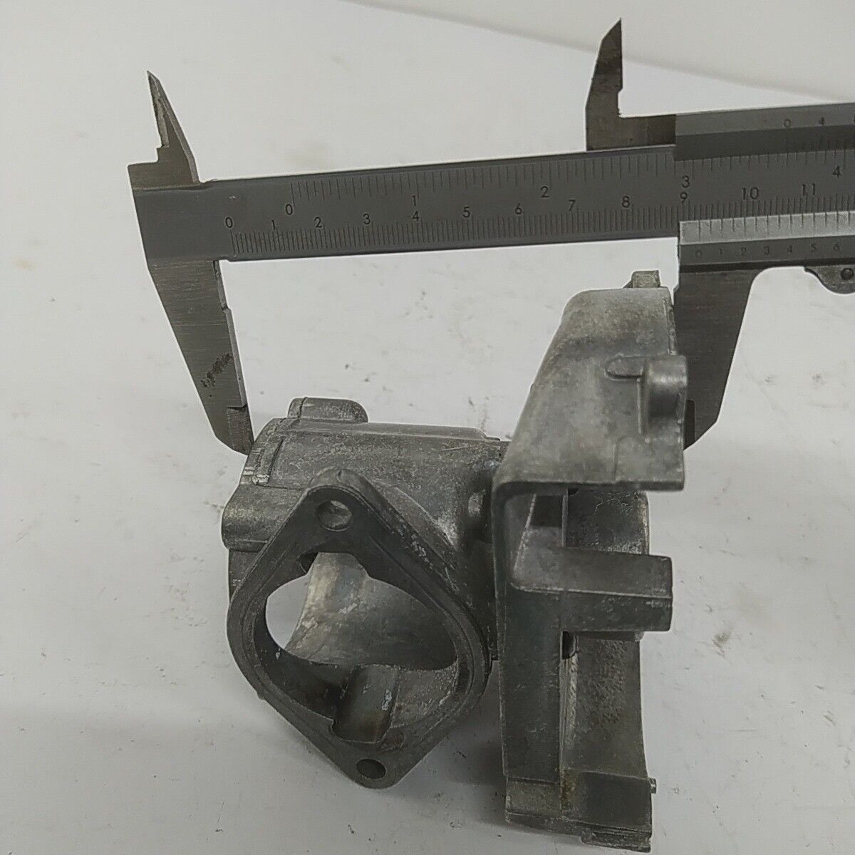 Ricambio usato CARTER BASAMENTO MOTORE cilindro per decespugliatore STIHL FS 44