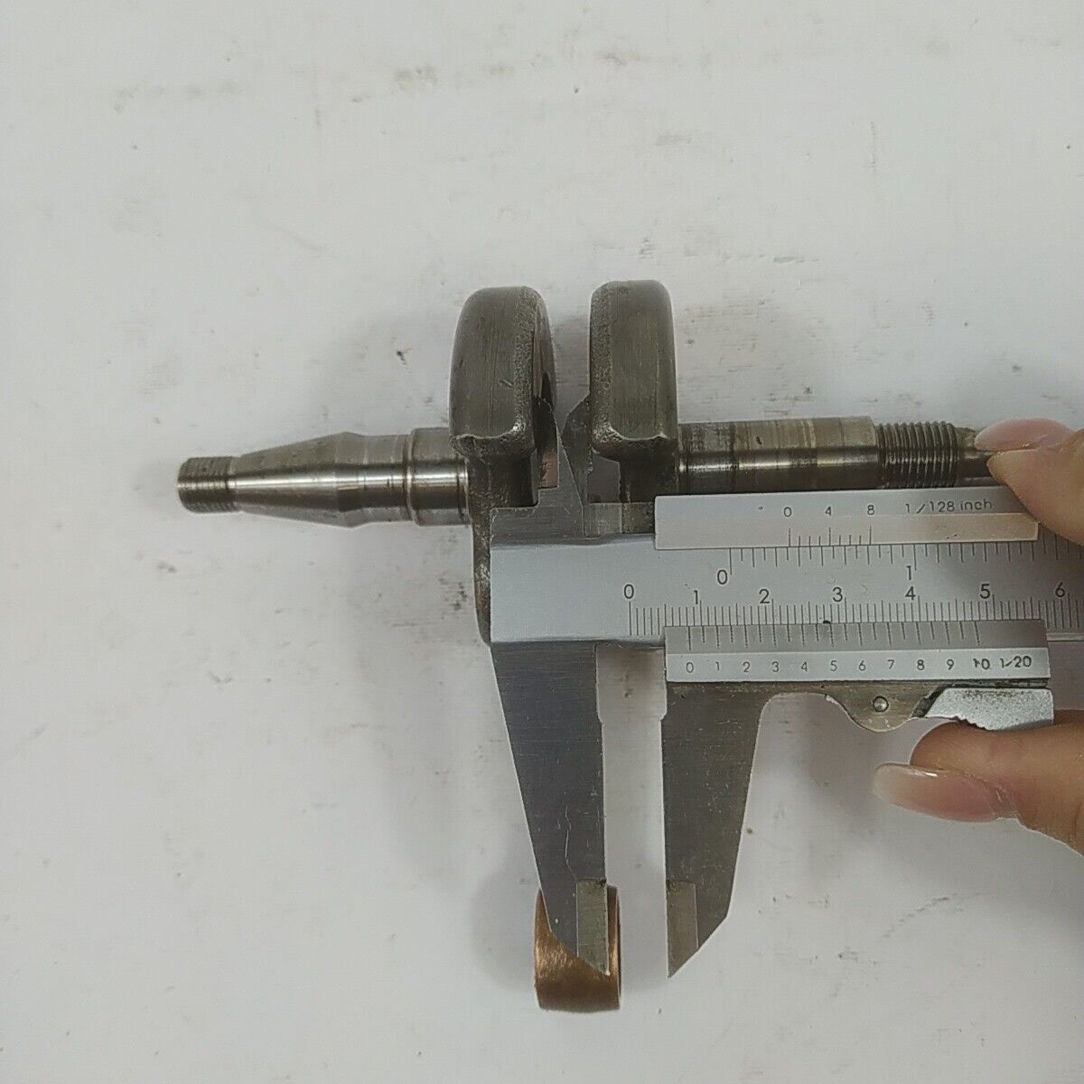 Ricambio ALBERO MOTORE ORIGINALE per motosega CASTOR CP 700 usato