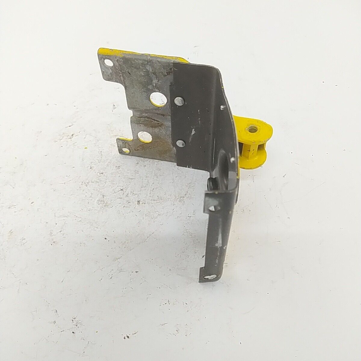 ricambio COPERCHIO COPRI MOTORE TELAIO MANICO Per motosega ALPINA PROF 70 usati