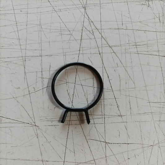 FERMO fascetta FLANGIA COLLETTORE PER MOTOSEGA EMAK OLEOMAC 940 940C usato