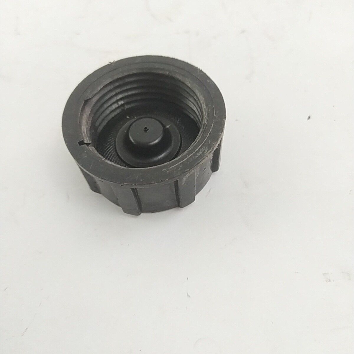 ricambio TAPPO SERBATOIO BENZINA usato per decespugliatore KAWASAKI TD 33