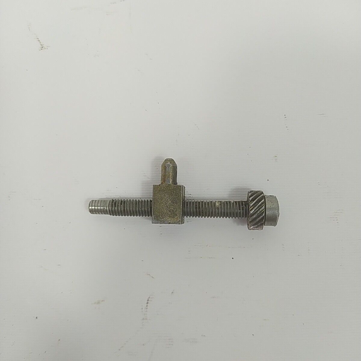 Ricambio REGISTRO TENDICATENA barra tensione per motosega CASTOR CP 700 usato