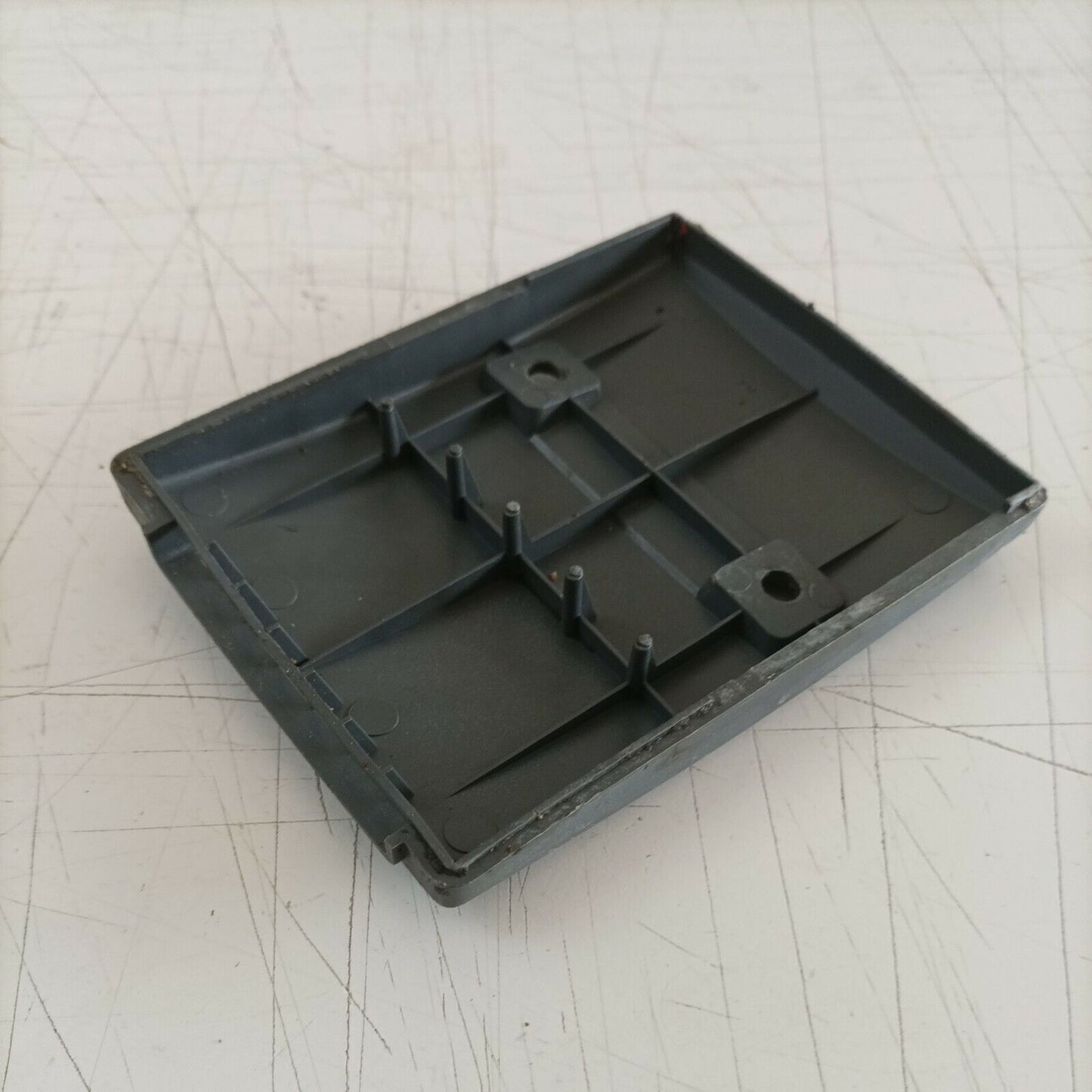 COPERCHIO filtro aria E COPRI carburatore PER MOTOSEGA EFCO 134 ricambi usati