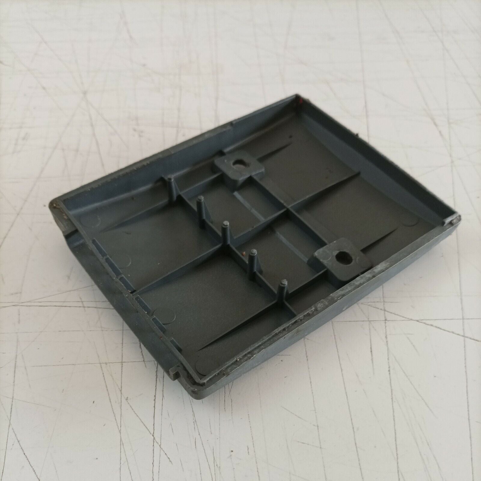 COPERCHIO filtro aria E COPRI carburatore PER MOTOSEGA EFCO 134 ricambi usati