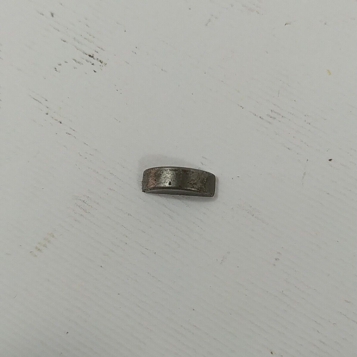 Ricambio DECESPUGLIATORE kawasaki kt 17 DADO BULLONE FERMO VOLANO ALBERO usato