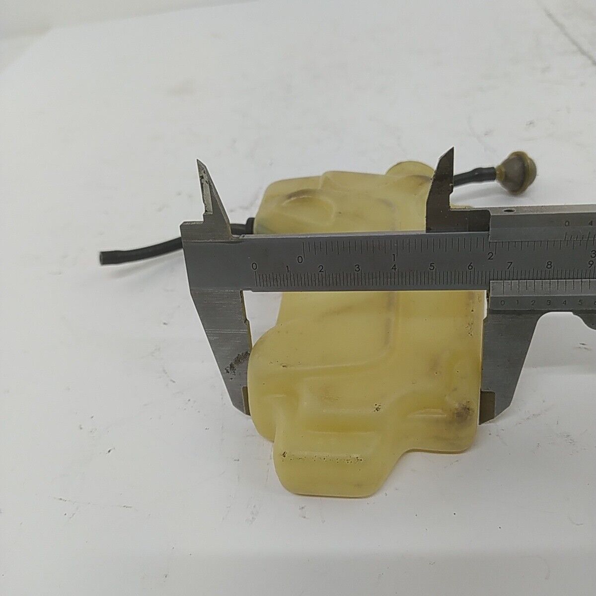 Ricambio usato SERBATOIO OLIO CATENA per MOTOSEGA Echo 330 EVL