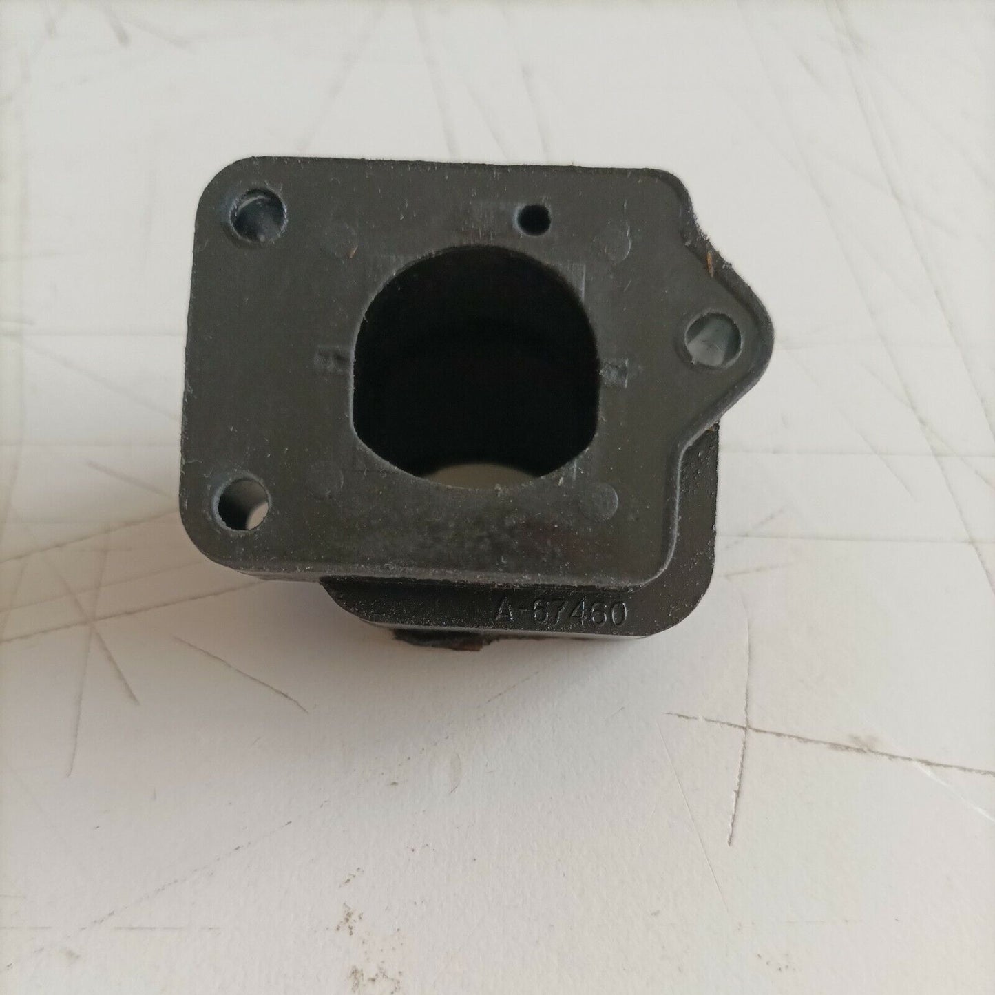 COLLETTORE FLANGIA CARBURATORE PER MOTOSEGA HOMELITE SUPER XL-925 ricambi usati
