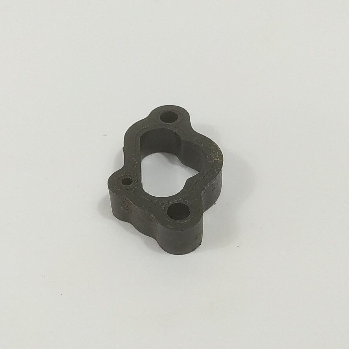 Ricambi FLANGIA COLLETTORE CARBURATORE per motosega castor ALPINA PROF 70 usati