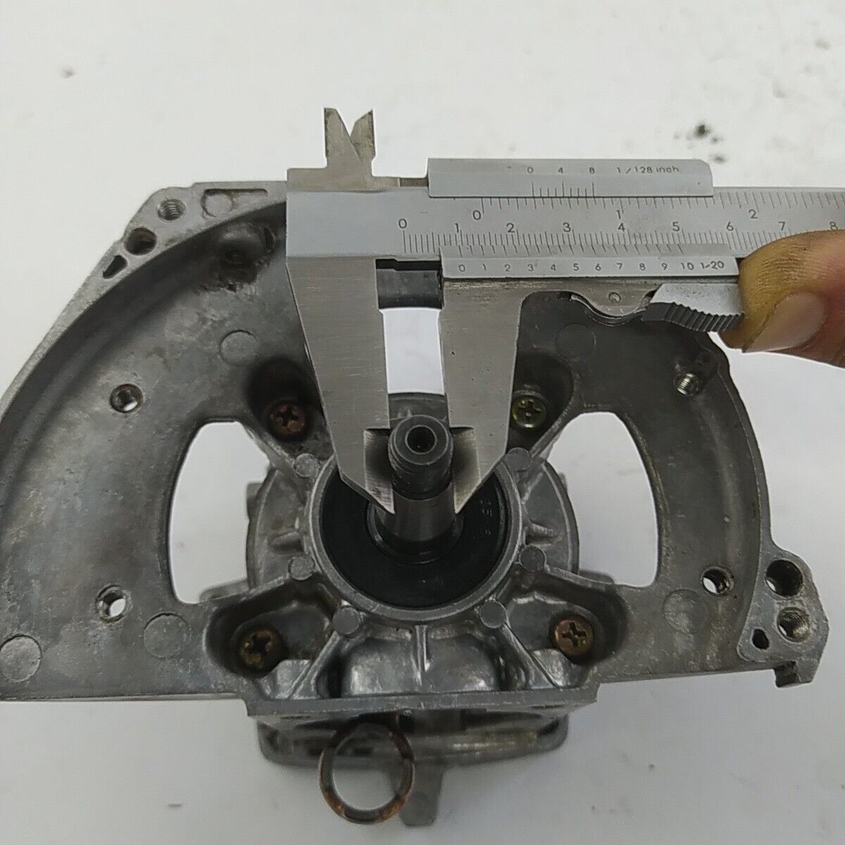 Ricambio CARTER BASAMENTO CILINDRO Usato per decespugliatore Komatsu ZENOAH G4K