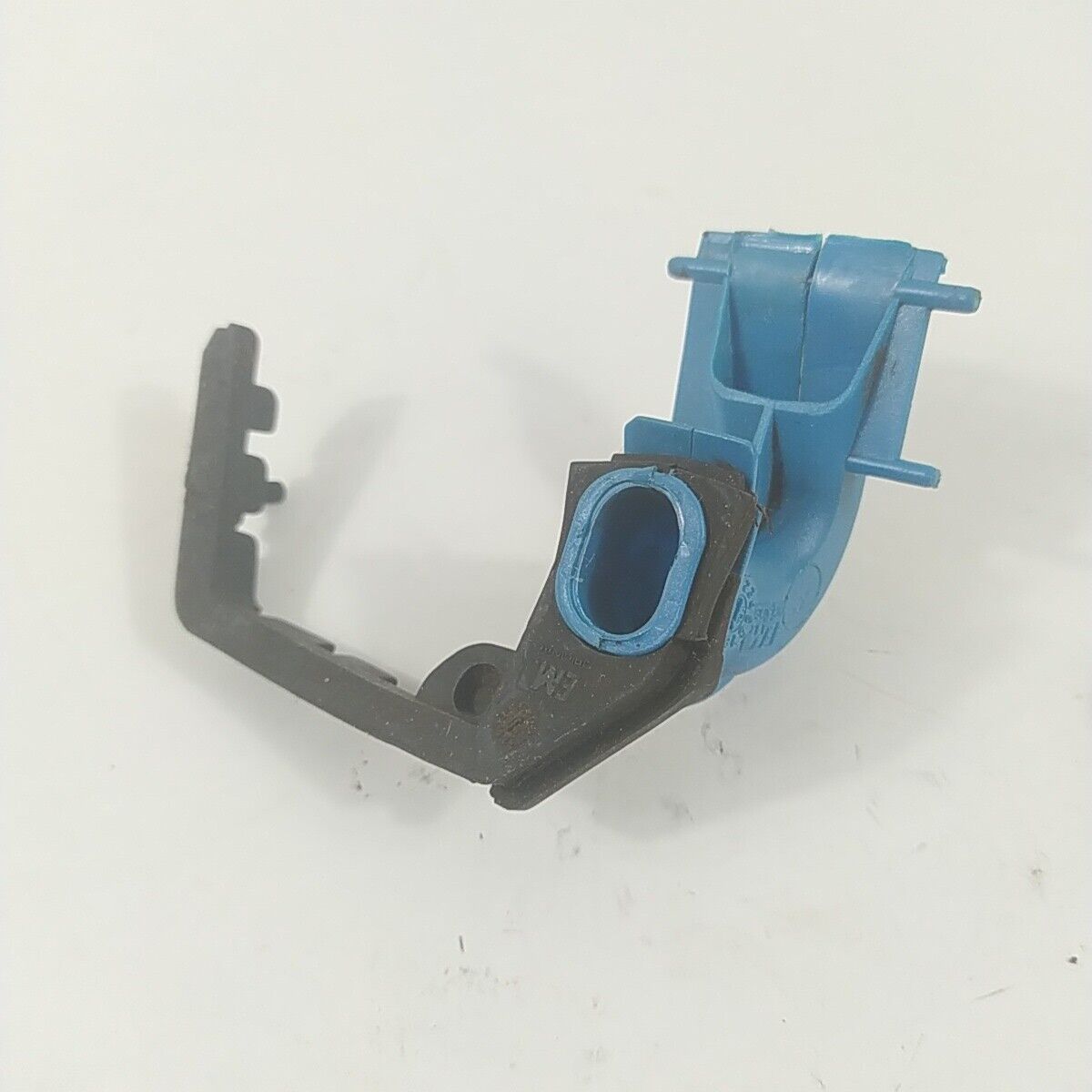 Ricambio KIT FLANGIA RACCORDO CARBURATORE PER MOTOSEGA POULAN usato