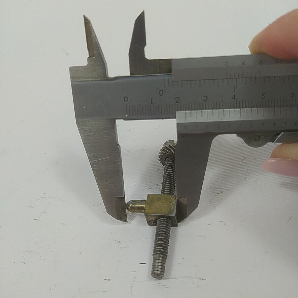 Ricambio REGISTRO TENDICATENA barra tensione per motosega CASTOR CP 700 usato