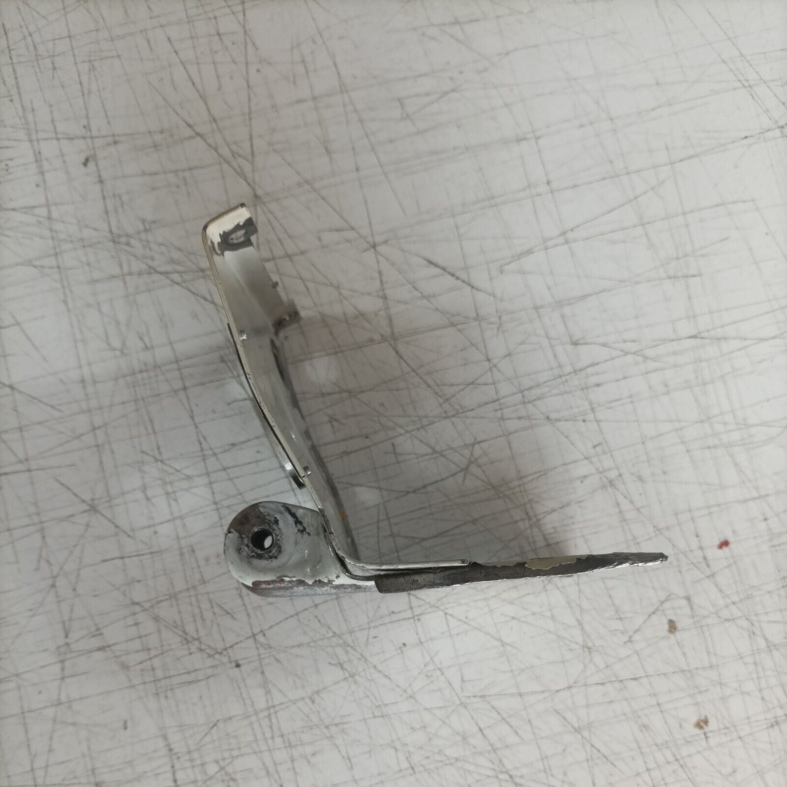 MOTOSEGA CASTOR C70 ALPINA A70 TELAIETTO COPERTURA CILINDRO SUPPORTO MANIGLIA