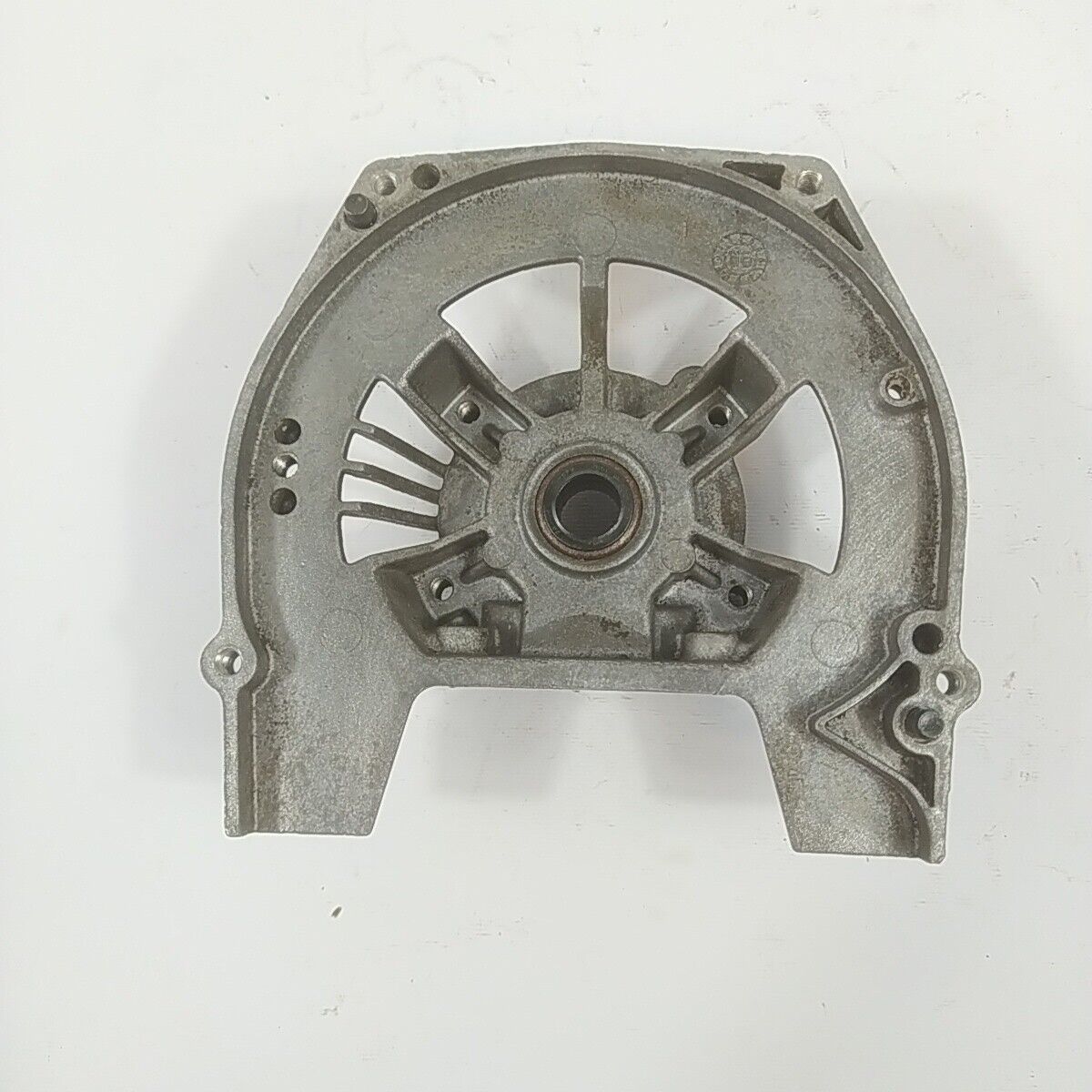 Ricambio CARTER BASAMENTO CILINDRO usato per decespugliatore OLEO MAC DYNAMAC