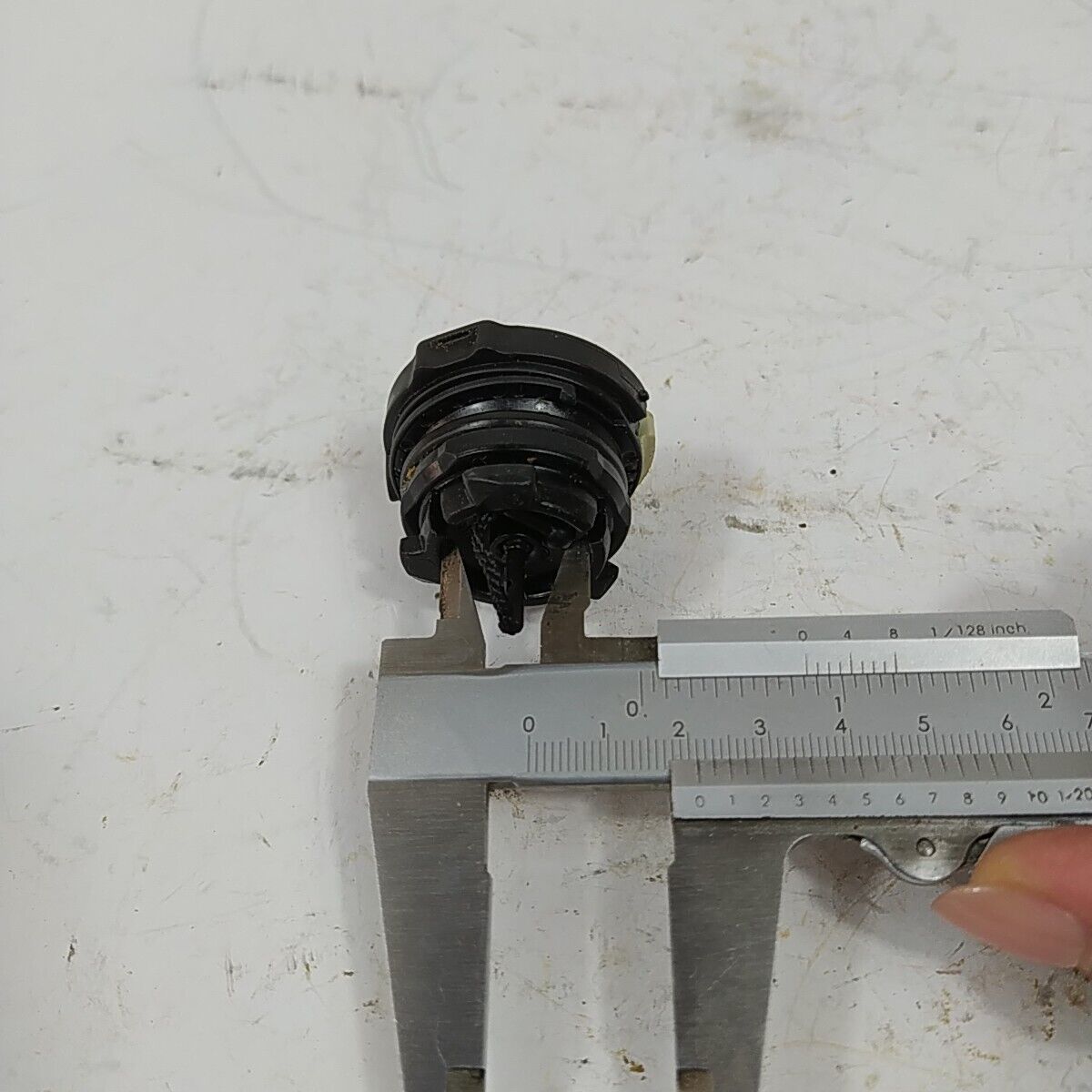 TAPPO SERBATOIO carburante MISCELA STIHL PER MOTOSEGA MS 150 TC ricambi usati