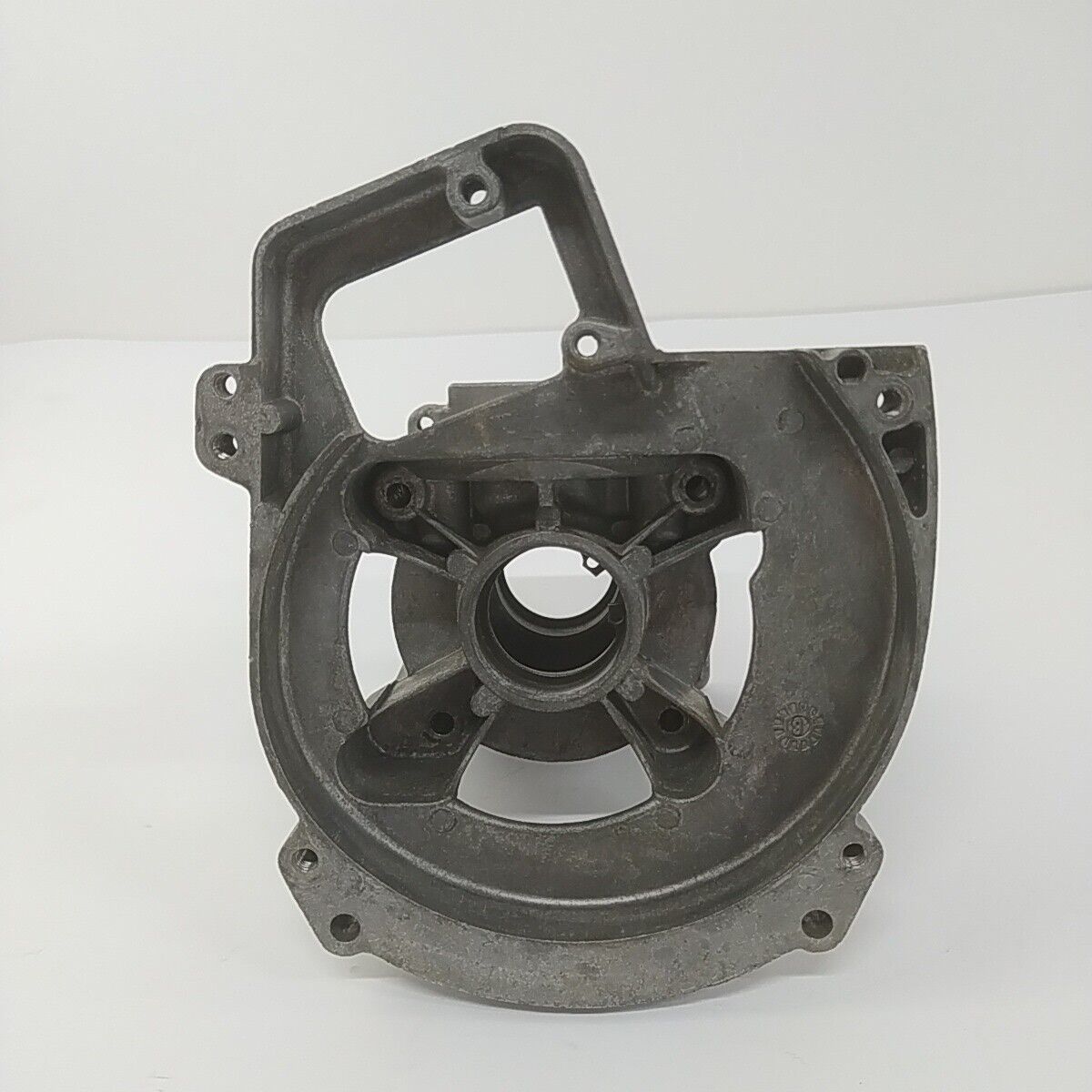 Ricambio usato CARTER BASAMENTO MOTORE decespugliatore Mcculloch ELITE 4000 3500