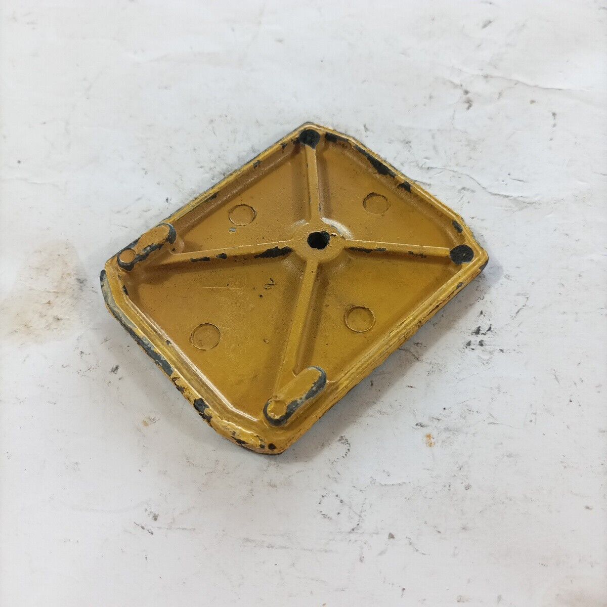 COPERCHIO basamento motore PER MOTOSEGA MCCULLOCH PRO MAC 700 ricambi usati