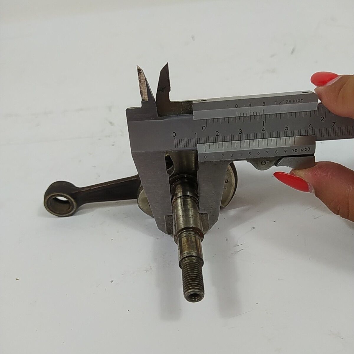 ricambi per MOTOSEGA OLEOMAC 240 ALBERO MOTORE ORIGINALE usati