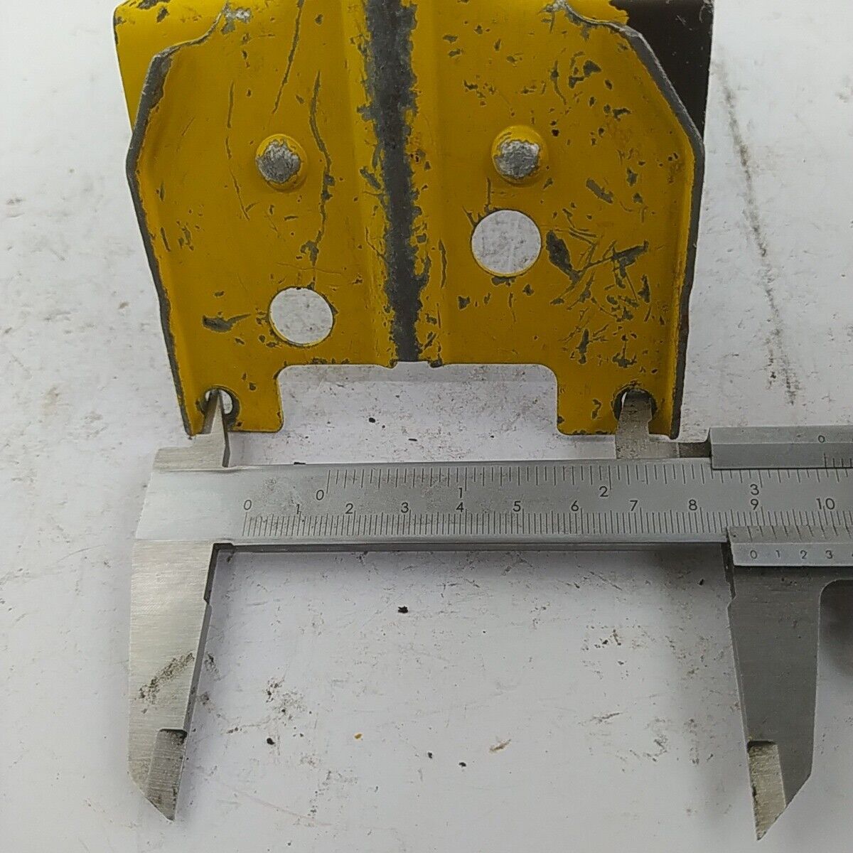 ricambio COPERCHIO COPRI MOTORE TELAIO MANICO Per motosega ALPINA PROF 70 usati