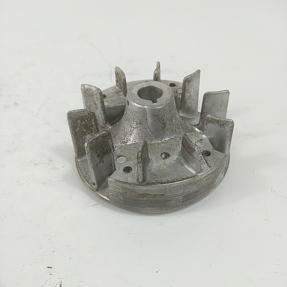 Ricambi usati per decespugliatore MCCULLOCH BP 38 VOLANO MAGNETICO DI AVVIAMENTO