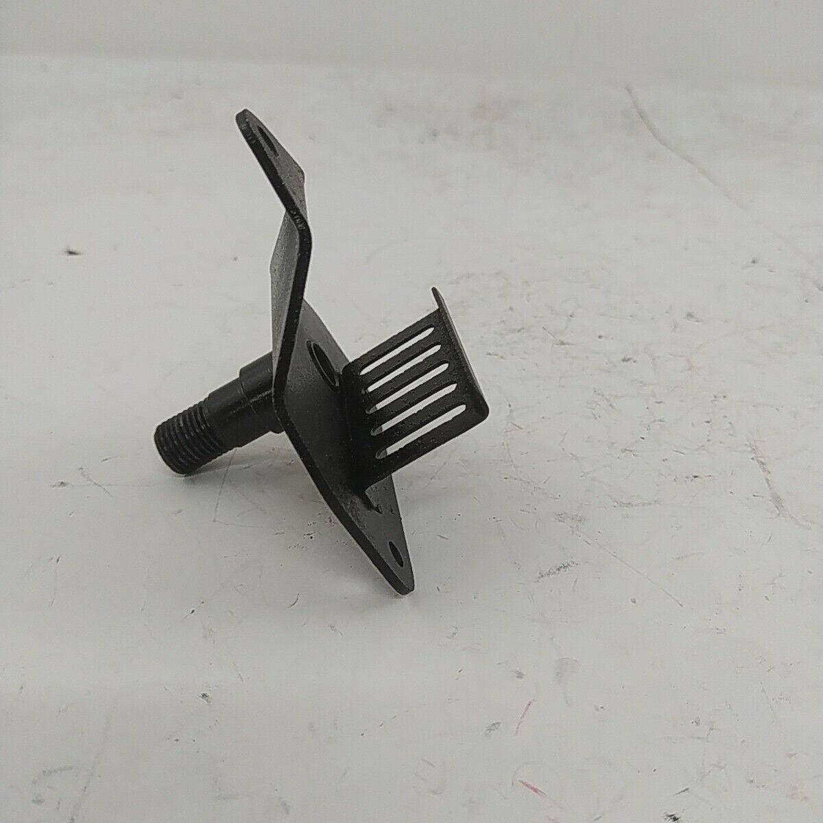 Ricambio STAFFA PER MOTORE A ZAINO Usato per decespugliatore Komatsu ZENOAH G4K