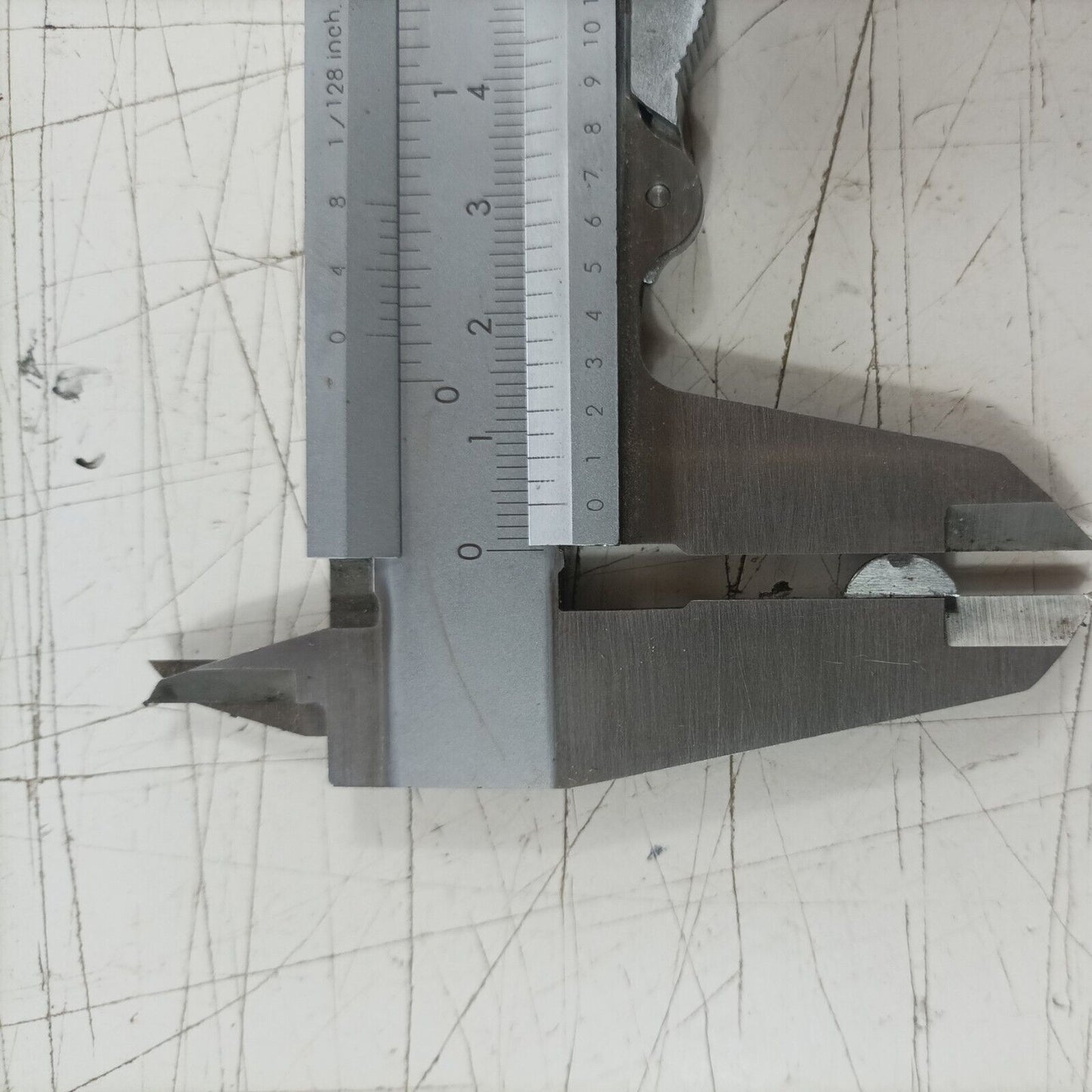 ricambio usato CHIAVETTA MEZZALUNA VOLANO MAGNETICO PER MOTOSEGA ALPINA 40 41 45