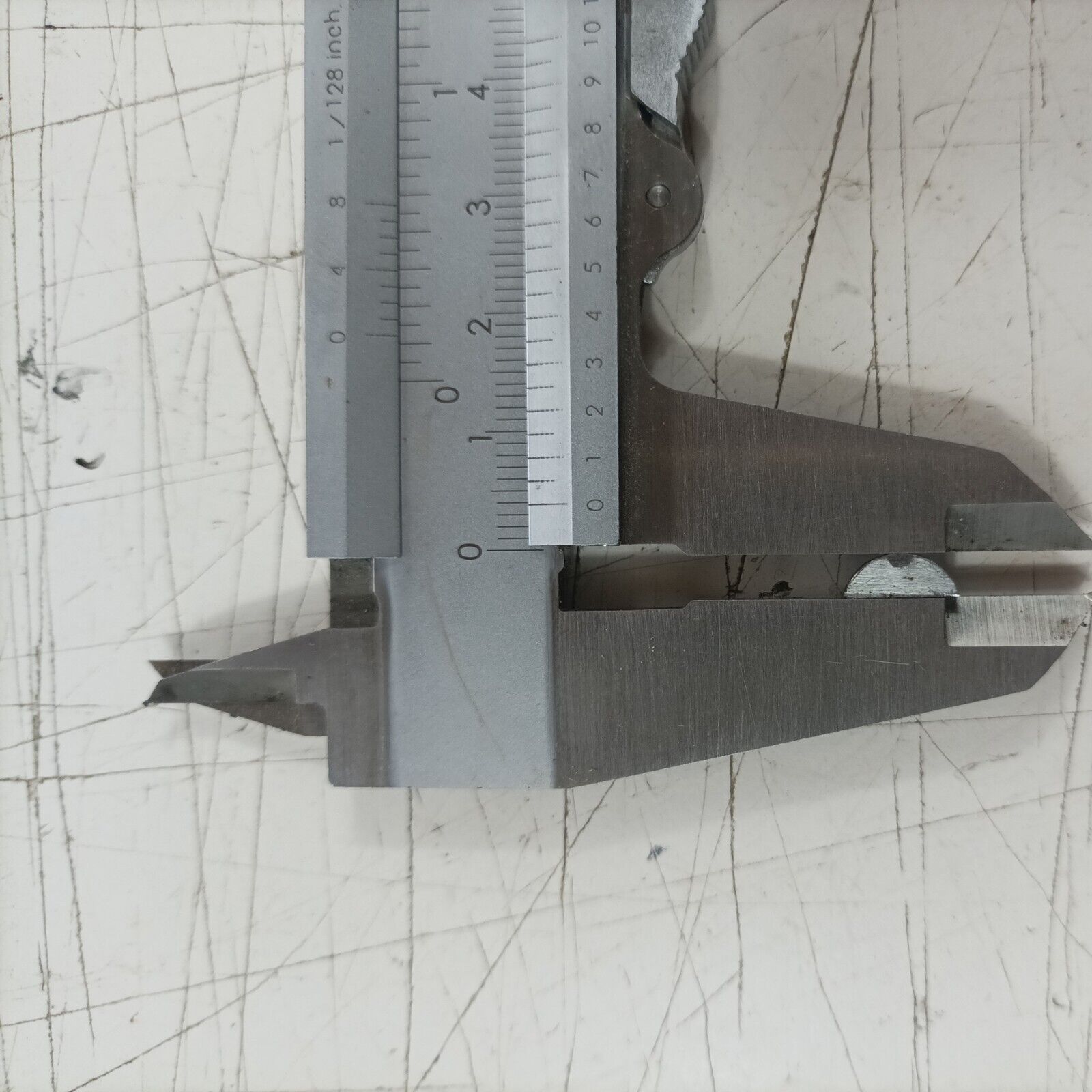 ricambio usato CHIAVETTA MEZZALUNA VOLANO MAGNETICO PER MOTOSEGA ALPINA 40 41 45