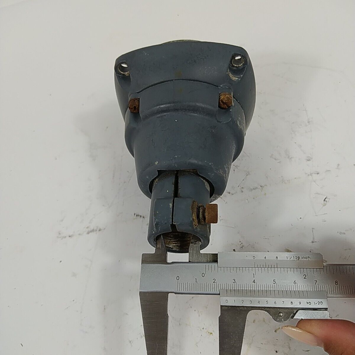 SUPPORTO E CAMPANA FRIZIONE PER DECESPUGLIATORE SOMEC SHT 40  SHT 34 