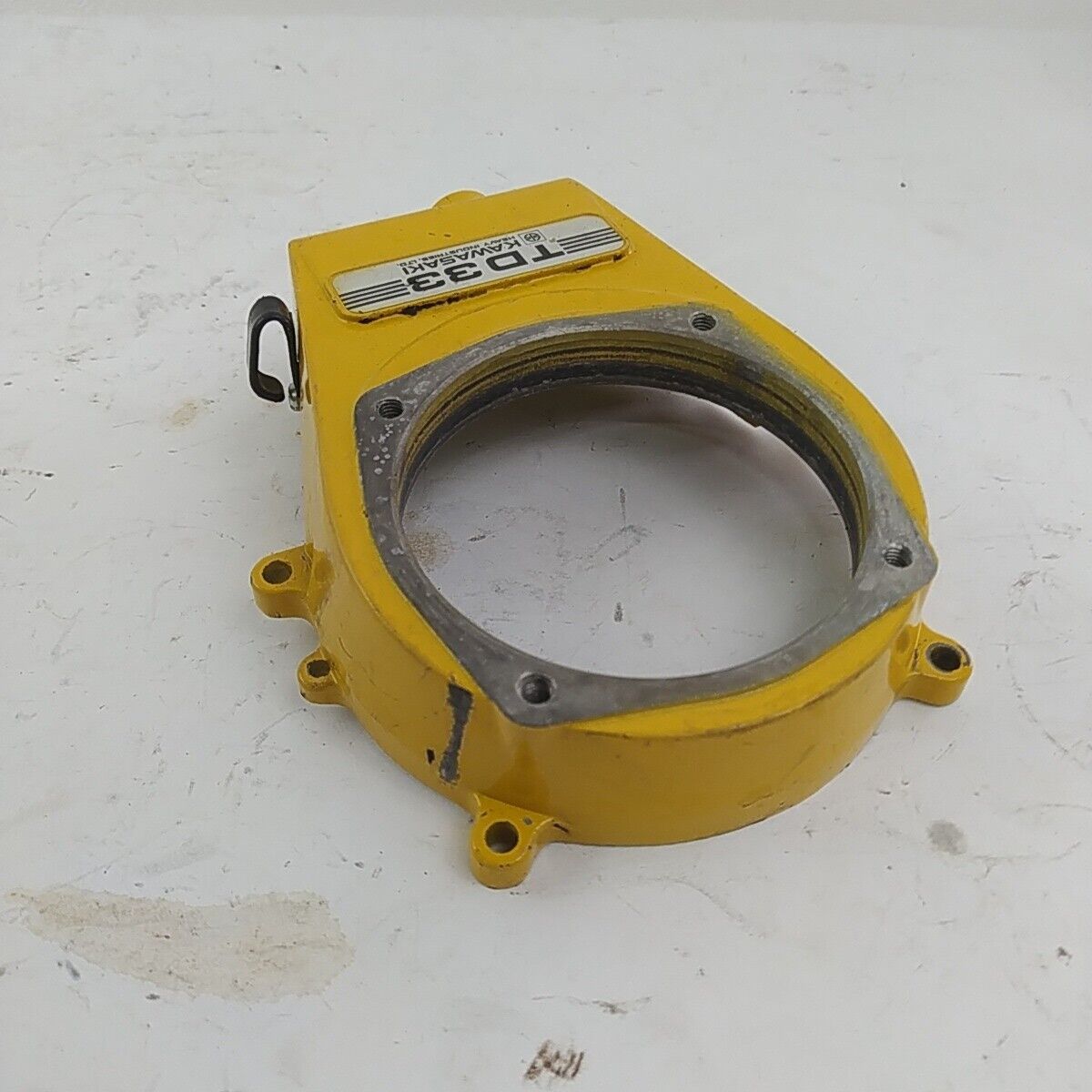 ricambio COPERCHIO VOLANO di accensione usato per decespugliatore KAWASAKI TD 33