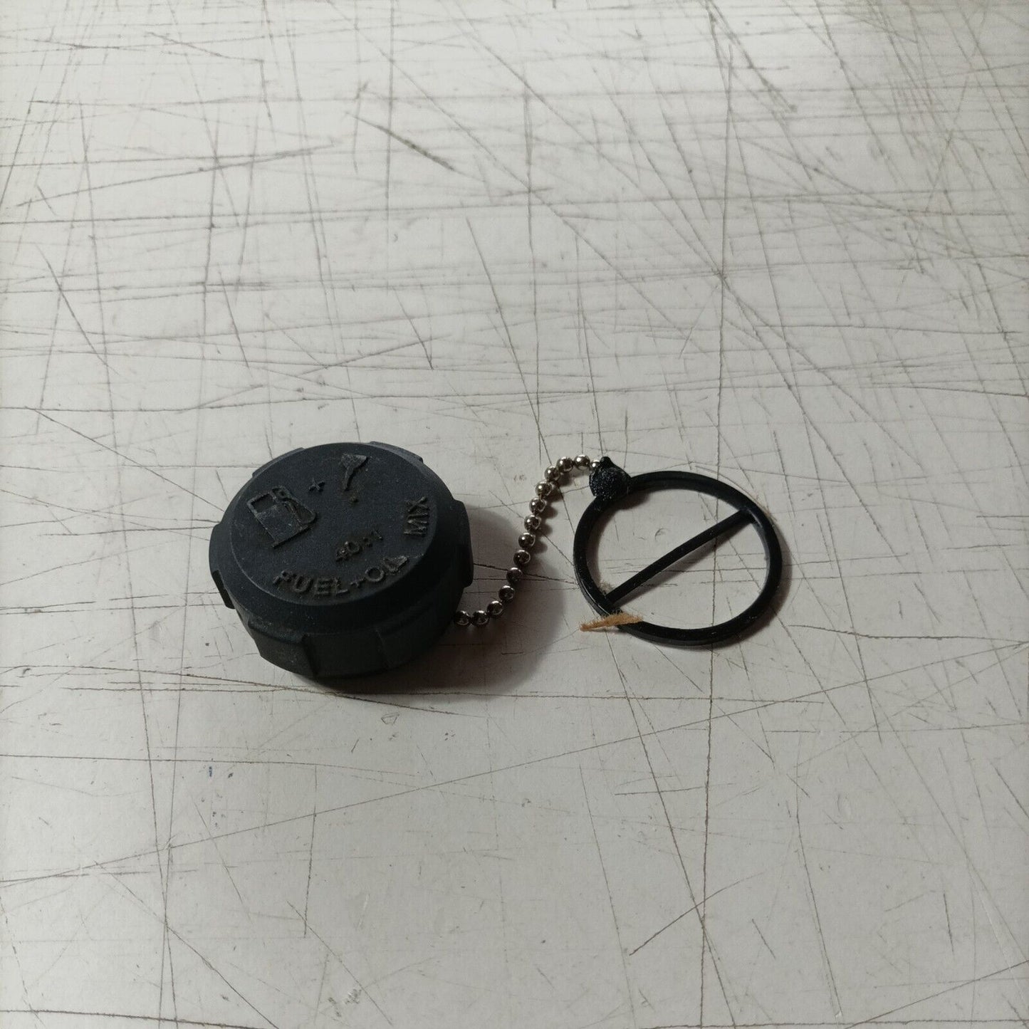 tappo SERBATOIO CARBURANTE PER MOTOSEGA KENDO CHAINSAW 38Cc ricambi usati