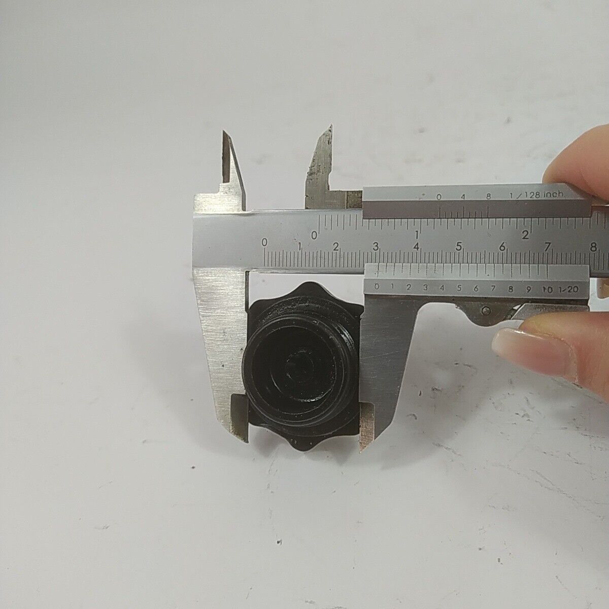 Ricambio per motosega STIHL 08 S TAPPO SERBATOIO OLIO ORIGINALE usato