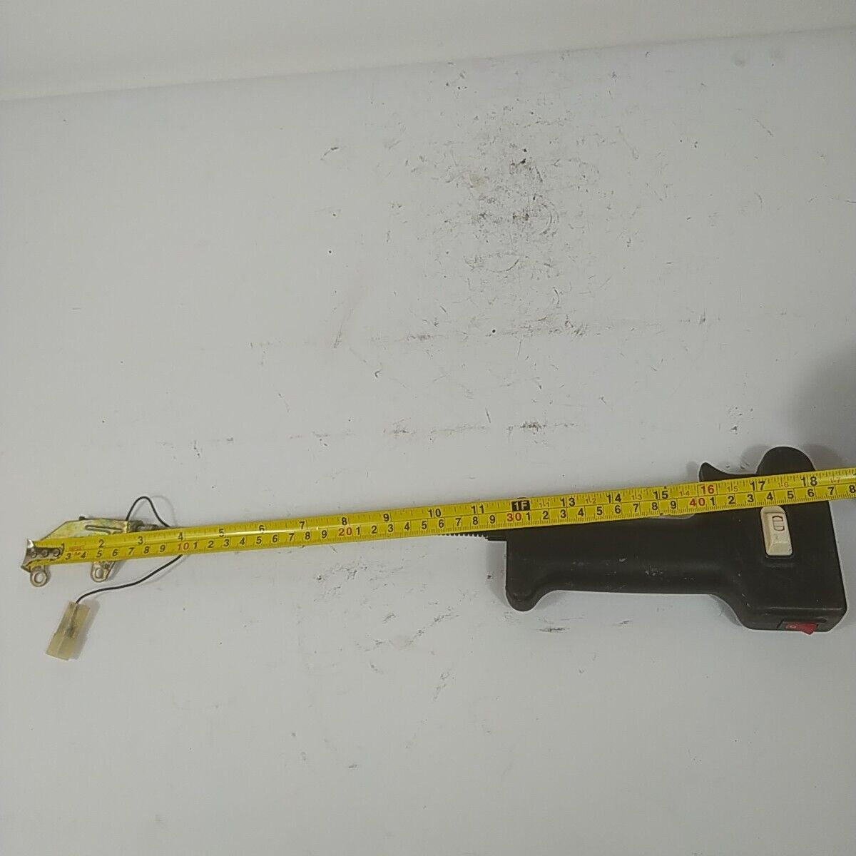 ricambio maniglia ACCELERATORE usato PER DECESPUGLIATORE MCCULLOCH PRO 3000