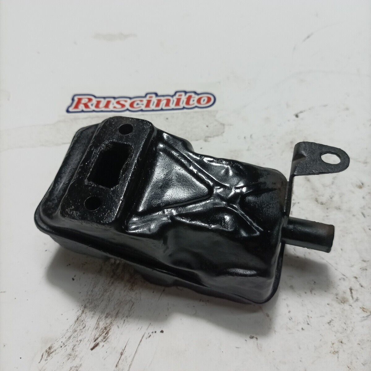 MARMITTA di scarico SILENZIATORE Usata per decespugliatore Komatsu ZENOAH G3K