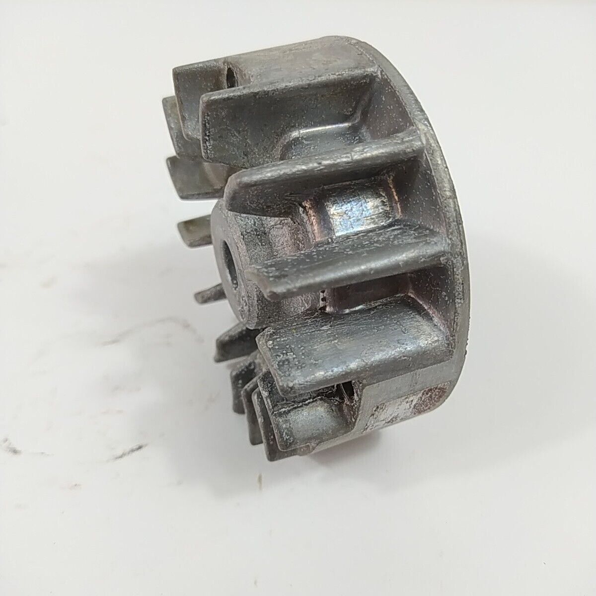 Ricambio VOLANO MAGNETICO DI ACCENSIONE usato decespugliatore MCCULLOCH GT 50