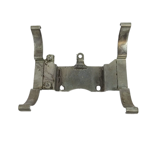 Ricambio DECESPUGLIATORE kawasaki kt 17 STAFFA SERBATOIO CARBURANTE mix usato
