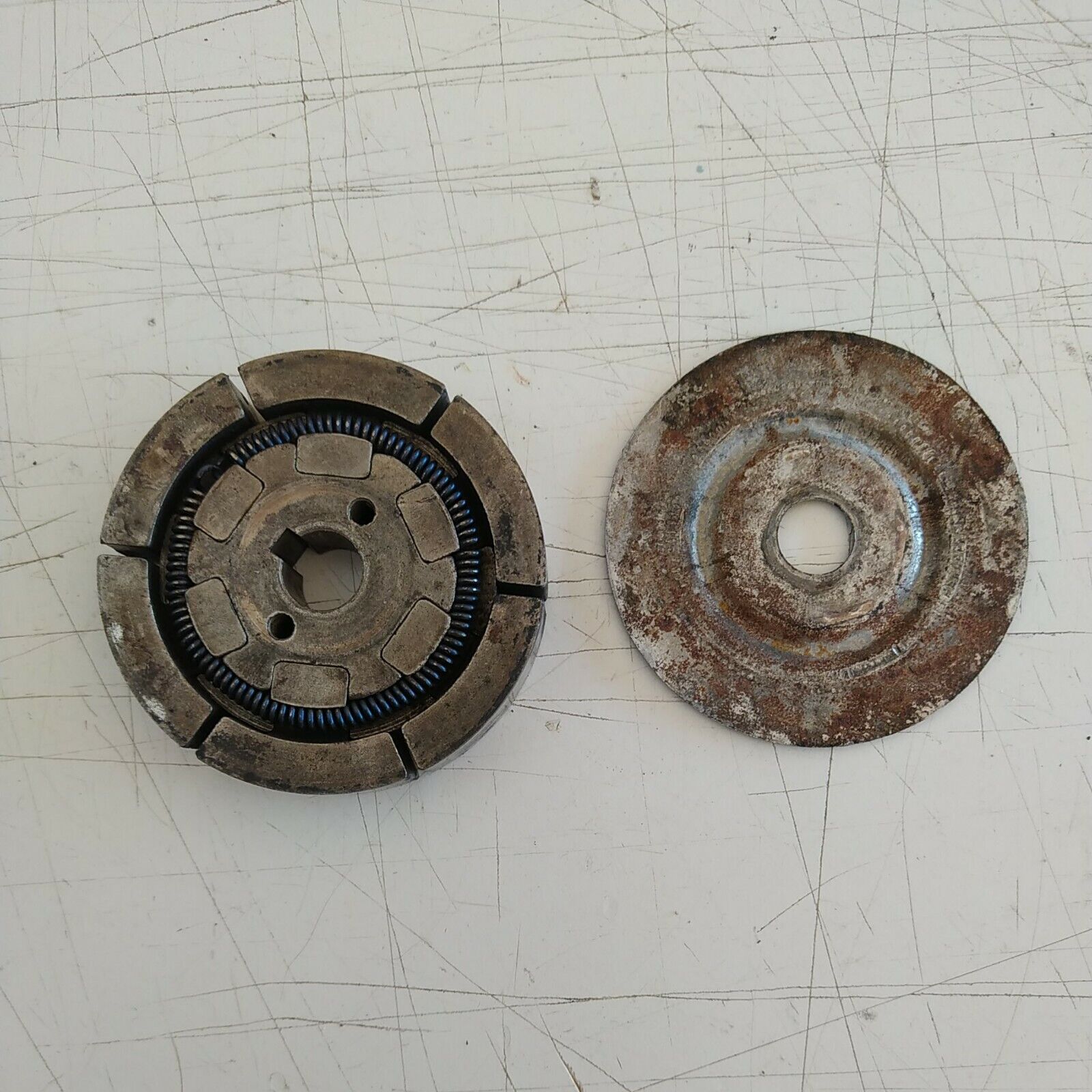 FRIZIONE E CAMPANA ORIGINALE COMPLETA PER MOTOSEGA ALPINA 70 O CASTOR 70