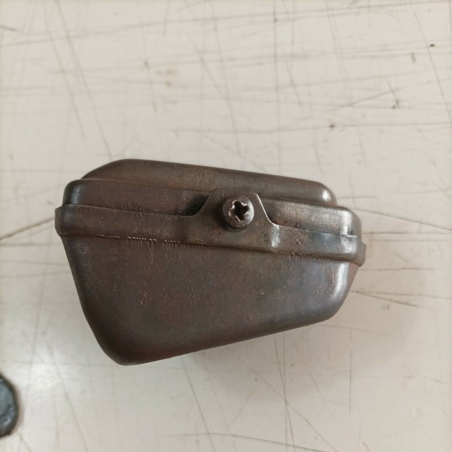 MARMITTA TERMINALE DI SCARICO ORIGINALE PER MOTOSEGA CASTOR 330 ANTIVIB